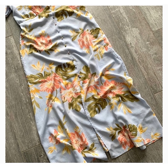 Billabong Floral Dress - Picture 7 of 9